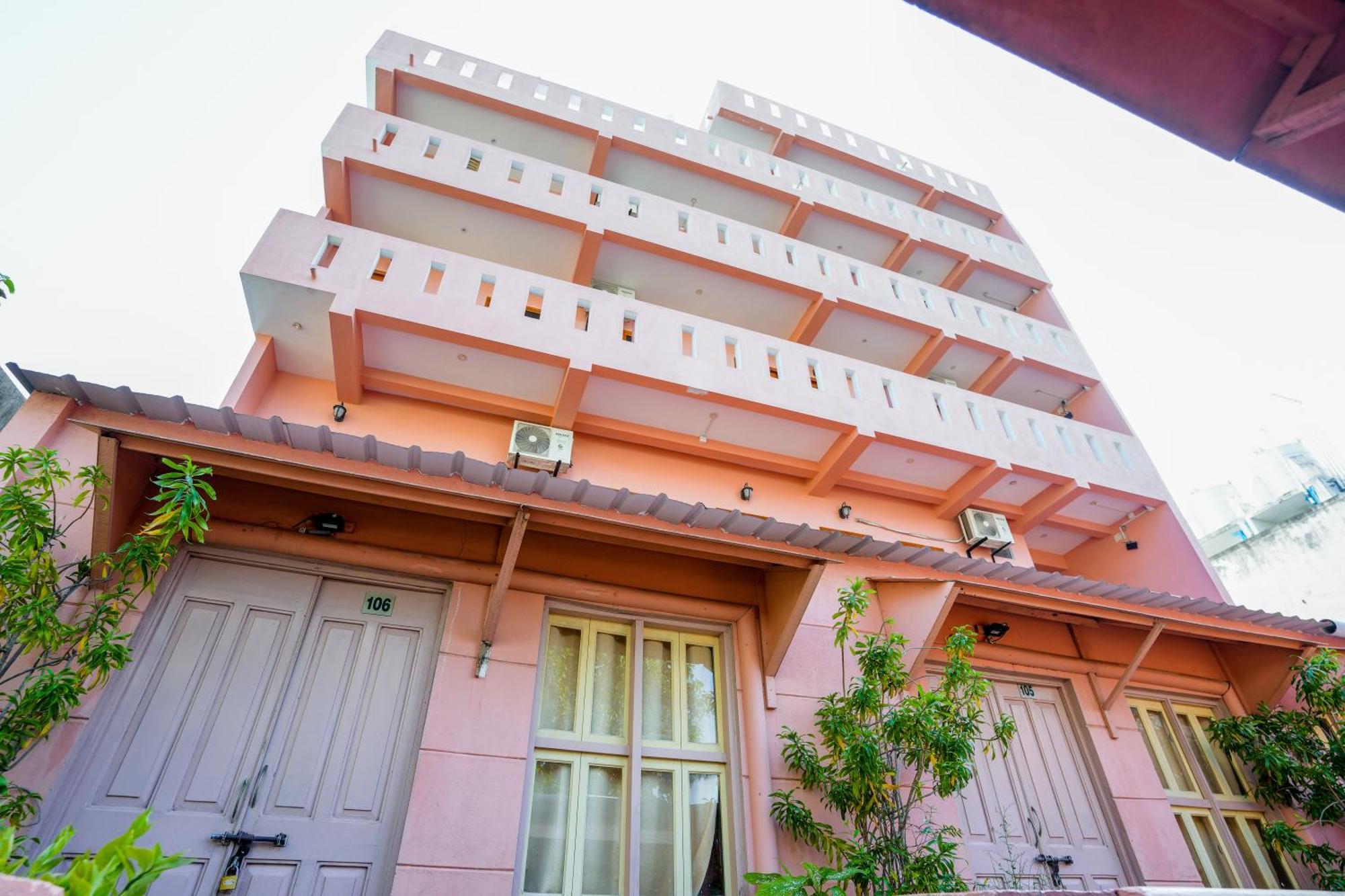 French Villa Pondicherry Exteriör bild